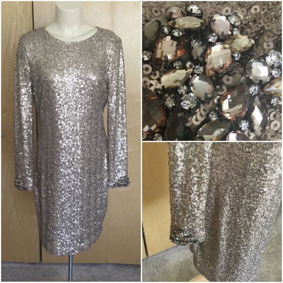 Badgley Mischka Dresses & Skirts - Cowl-sequin-embellished long-sleeved dress888